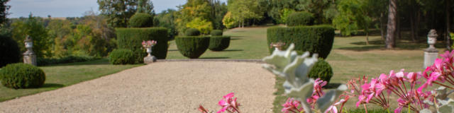 Château < Musée du bois et de l'Outil < Montgobert